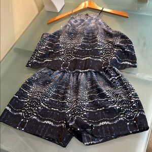 Romper Animal Print Shorts Romper with Halter Neckline Fabrik Size M